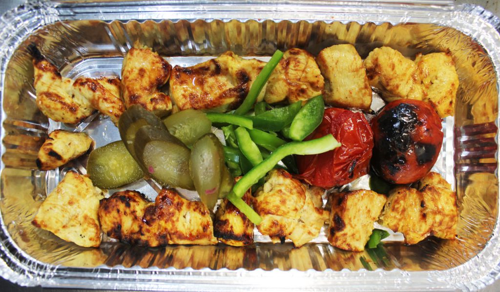 بهترین-خوراک-جوجه-در-بومهن-تهران