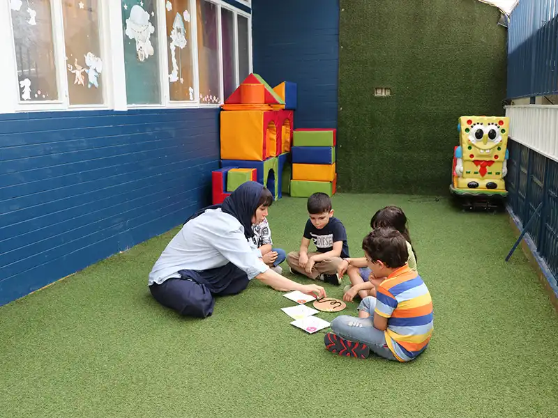 مهدکودک و پیش دبستانی امید نوین ایران آیت الله کاشانی