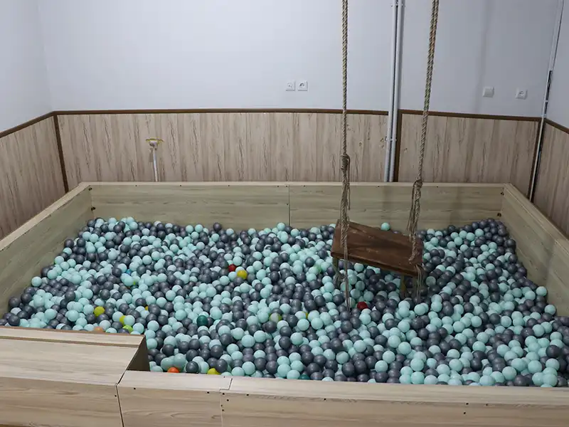 مهدکودک و پیش دبستانی امید نوین ایران آیت الله کاشانی