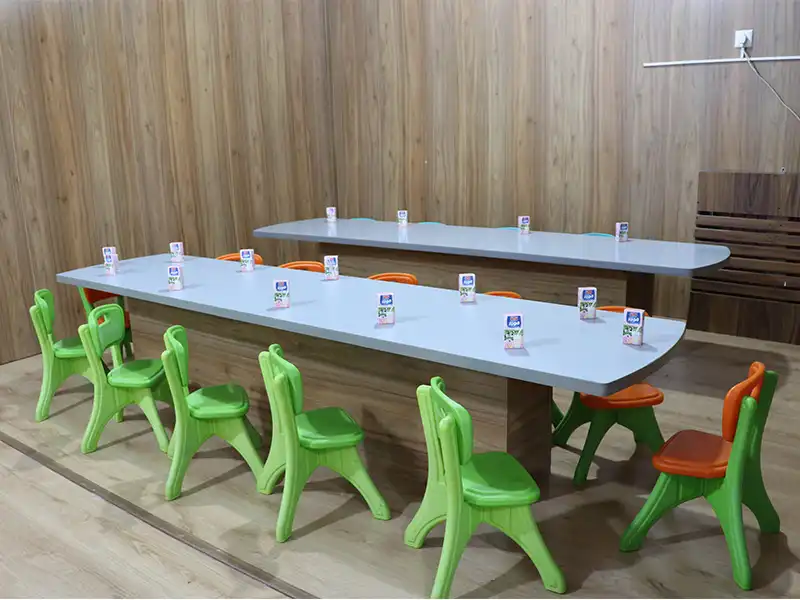 مهدکودک و پیش دبستانی امید نوین ایران آیت الله کاشانی