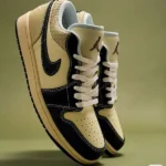 تولیدی کفش وان در یافت اباد