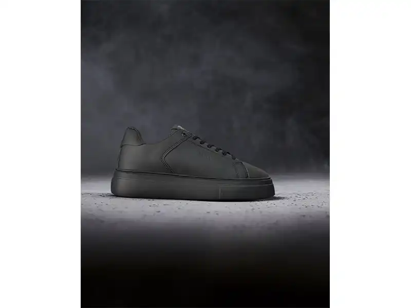 تولیدی کفش وان در یافت اباد