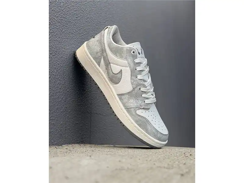 تولیدی کفش وان در یافت اباد