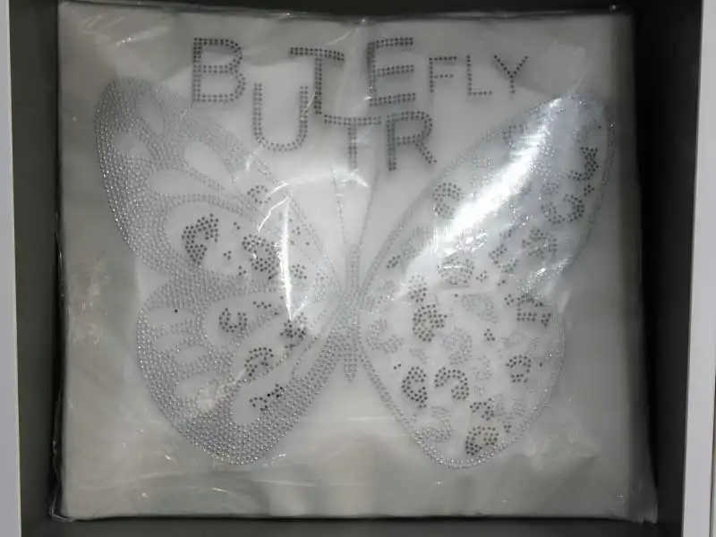 موسسه خدمات پوشاک لیندا در ولی عصر