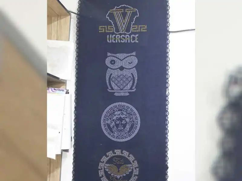 موسسه خدمات پوشاک لیندا در ولی عصر