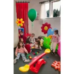 آموزشگاه زبان کودکان و نوجوانان آویسا در مهرشهر