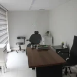 ساختمان پزشکان تجریش