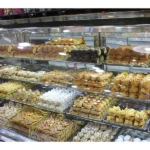 قنادی کاخ در مهرشهر