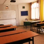 دبیرستان دخترانه دیبا در شهرک گلستان