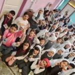 پیش دبستانی و دبستان دخترانه سیمیای ایرانیان در شهرک گلستان