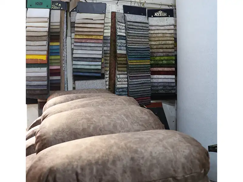 تعمیرات مبلمان آریا در آیت الله کاشانی