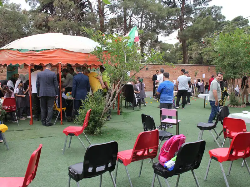 دبستان و دبیرستان دخترانه غیردولتی نورتعالی در شهرک دانشگاه شریف