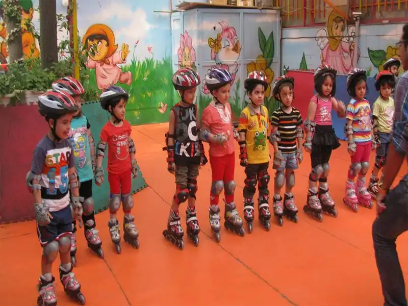 مجموعه آموزشی دنیای حنانه و صالح المهدی در تهران نو