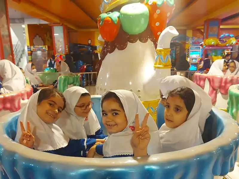 مجموعه آموزشی دنیای حنانه و صالح المهدی در تهران نو