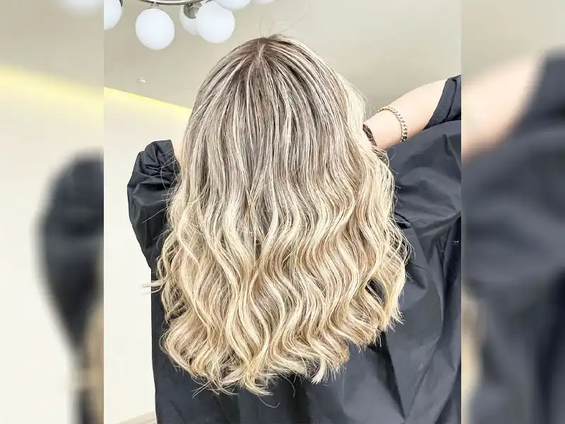 آموزشگاه آرایشگری دوبانو در بلوار فردوس شرق