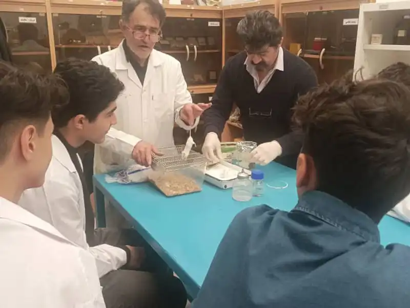 دبیرستان دوره دوم پسرانه سما در گوهردشت