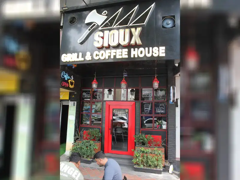 فست فود سو گریل در شریعتی