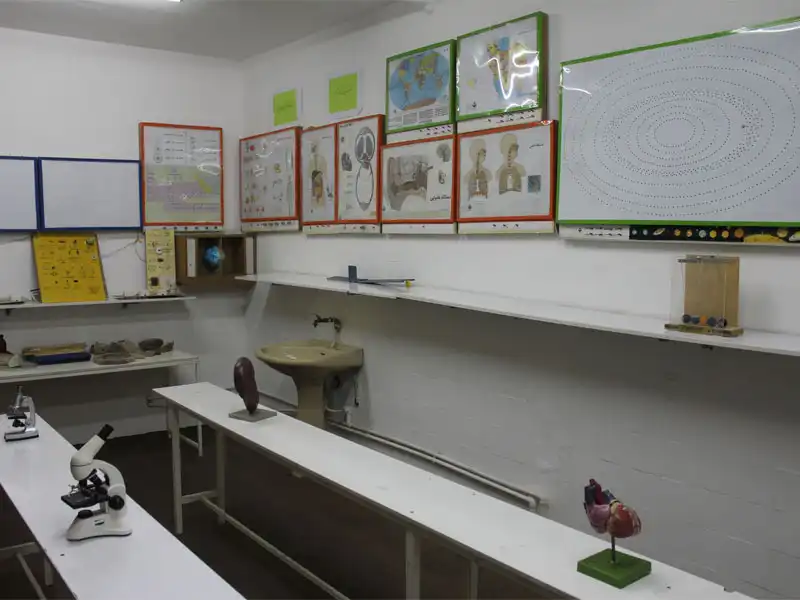 مدرسه نور نرگس در آیت الله کاشانی