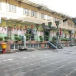 پیش دبستان و دبستان دخترانه میرداماد در شهر ری