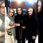 آموزشگاه آرایشگری صورتگر ناز در درختی