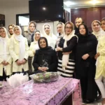 آموزشگاه آرایشگری صورتگر ناز در درختی