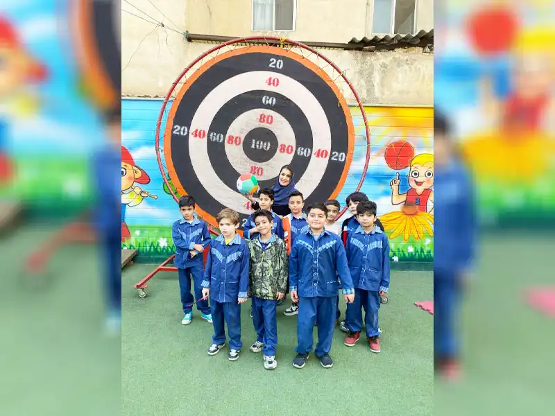 دبستان پسرانه کلام نو در شهرک گلستان