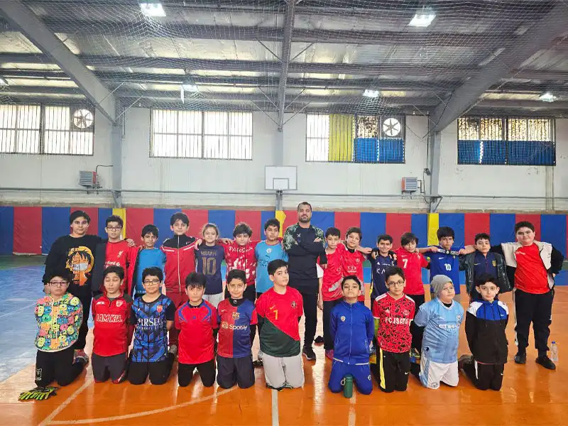 دبستان پسرانه کلام نو در شهرک گلستان