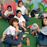 مجتمع آموزشی دخترانه غیردولتی رویای روشن در شاهین ویلا