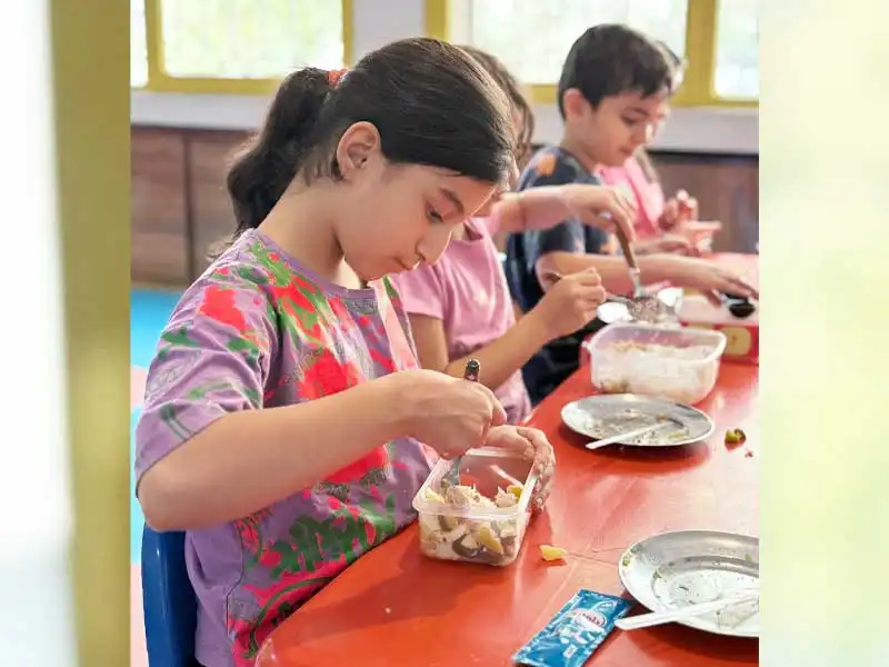 کودکستان و پیش دبستانی ققنوس در گیشا