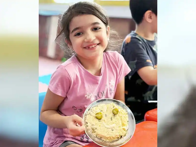 کودکستان و پیش دبستانی ققنوس در گیشا