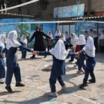 دبستان دخترانه وحدت در شهر قدس