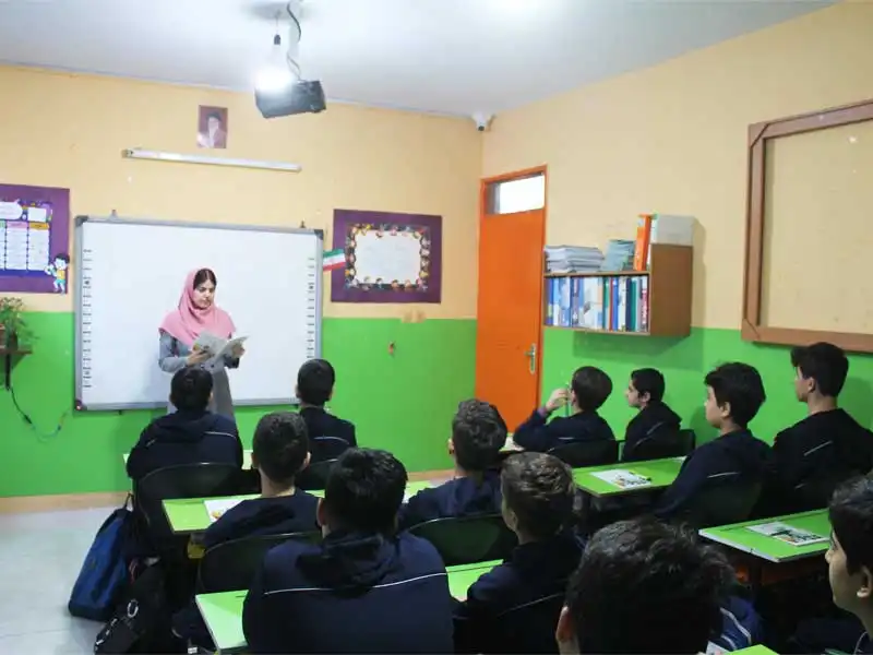 دبستان غیردولتی پسرانه ایران در گوهردشت