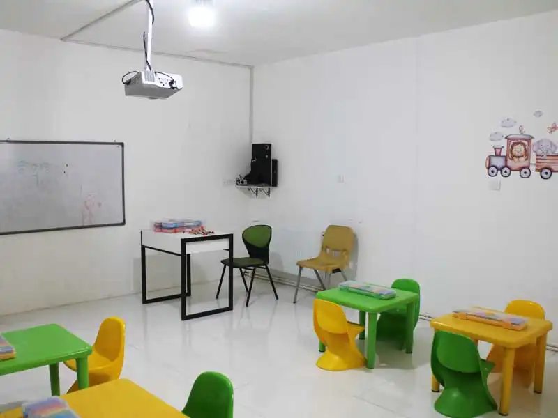 دبستان غیردولتی پسرانه ایران در گوهردشت