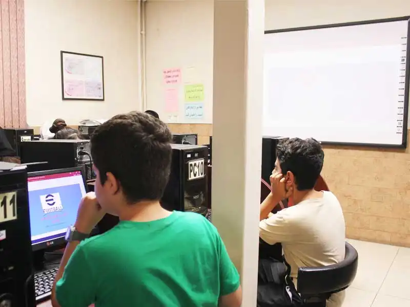 دبیرستان متوسطه دوره اول و دوم دخترانه هدف (شعبه 1 و 2) در گوهردشت