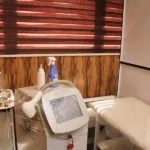کلینیک زیبایی و لیزر گلها در شهرک اکباتان