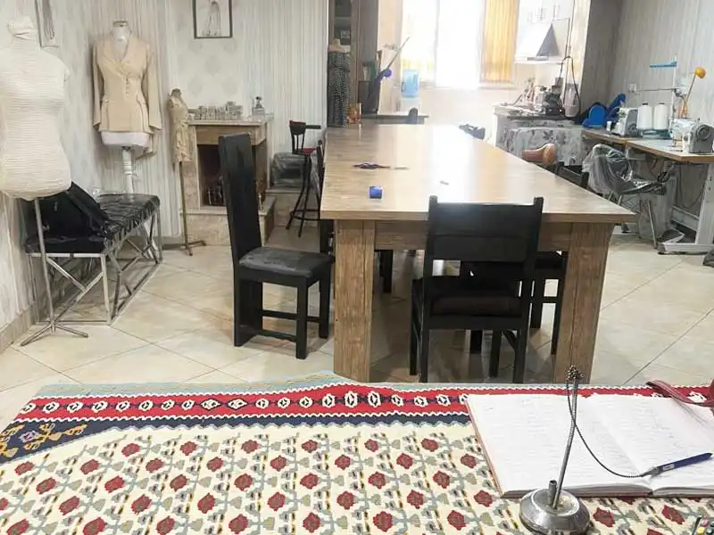 آموزشگاه خیاطی شقایق سفید در اشرفی اصفهانی