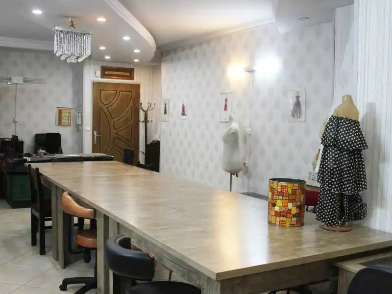 آموزشگاه خیاطی شقایق سفید در اشرفی اصفهانی
