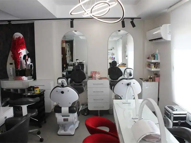 سالن زیبایی روشا خسروی در زعفرانیه