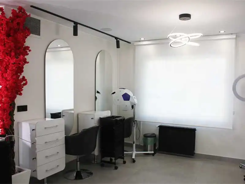 سالن زیبایی روشا خسروی در زعفرانیه