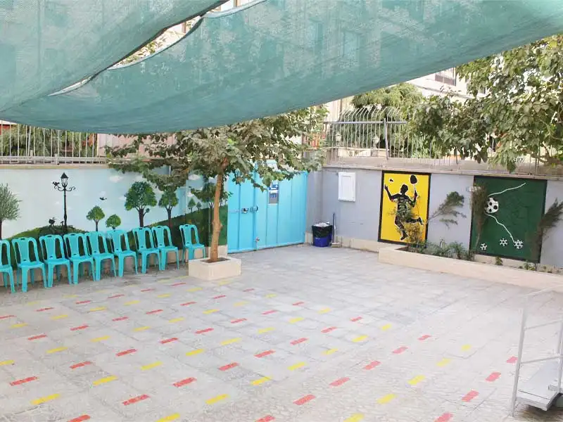 پیش دبستان و دبستان پسرانه پیک ادب در تهرانسر