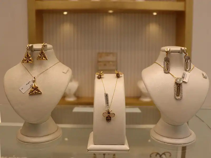 طلا فروشی گروسی در گوهردشت