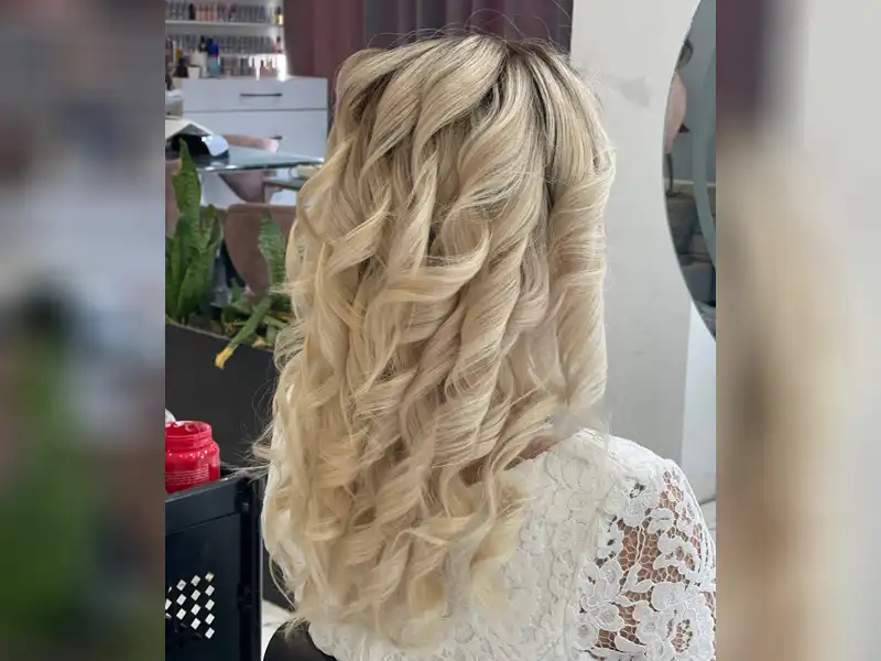 آموزشگاه آرایشگری سما در جهانشهر