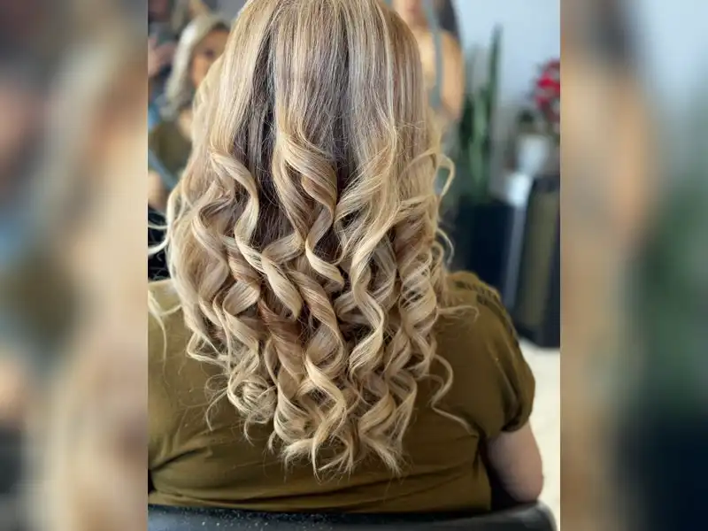 آموزشگاه آرایشگری سما در جهانشهر