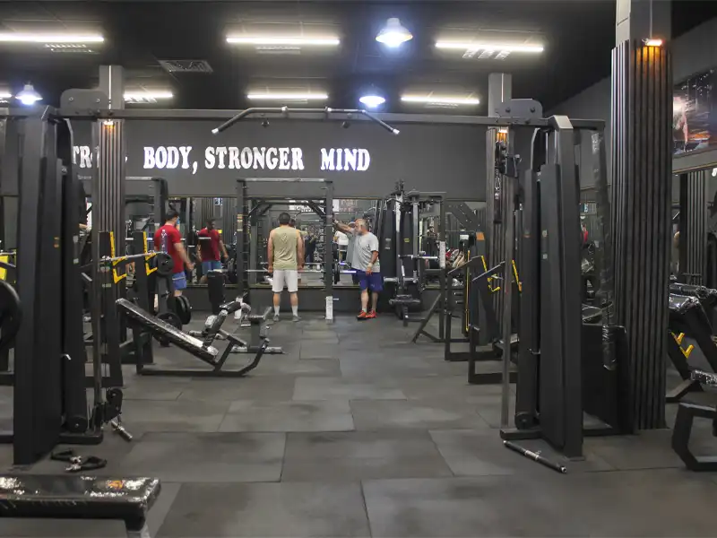 باشگاه بدنسازی آرسام در تهرانسر