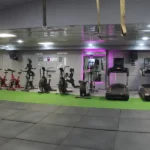 باشگاه ورزشی اوتانا پلاس در بلوار معلم