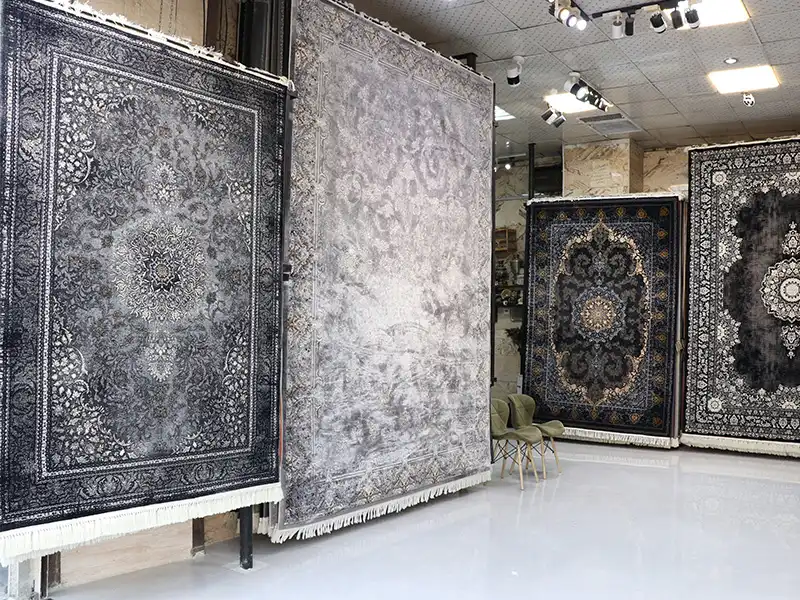 دهکده فرش عقیل در خیابان مصطفی خمینی