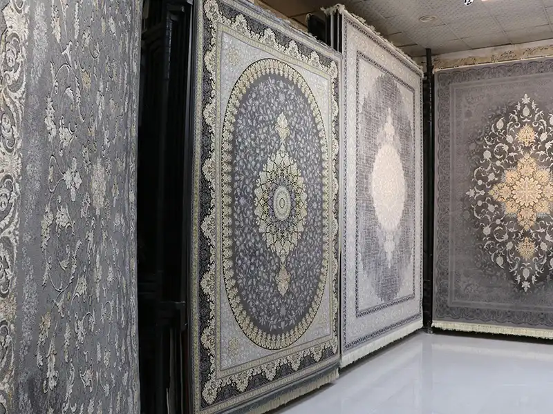 دهکده فرش عقیل در خیابان مصطفی خمینی