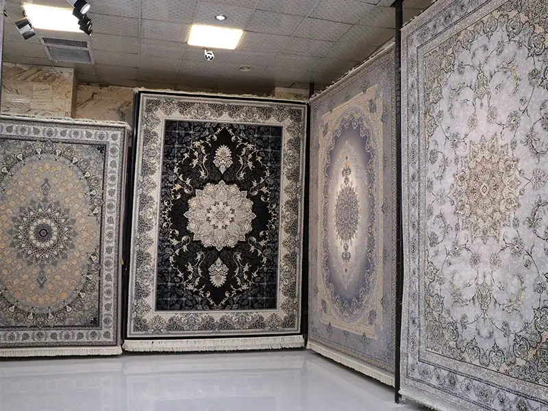 دهکده فرش عقیل در خیابان مصطفی خمینی