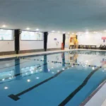 استخر هتل ورزشی در بلوار کشاورز