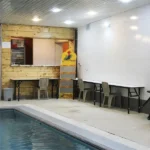 استخر هتل ورزشی در بلوار کشاورز